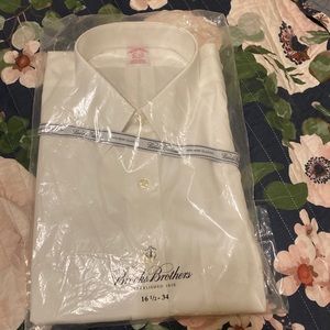 NWT Brooks Brothers Non Iron Classic Shirt